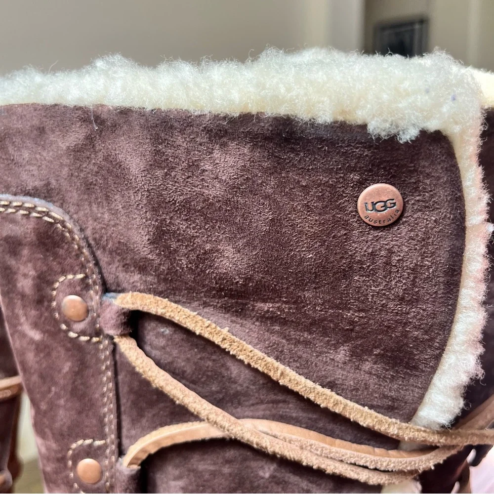 Ugg Cozy Chocolate Brown‎ Lace-Up Shearling Warm Comfort Tall Winter Boots SZ 9